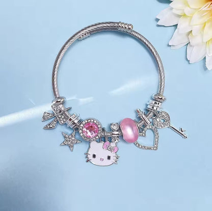 Lunalie - Hello Kitty Charm